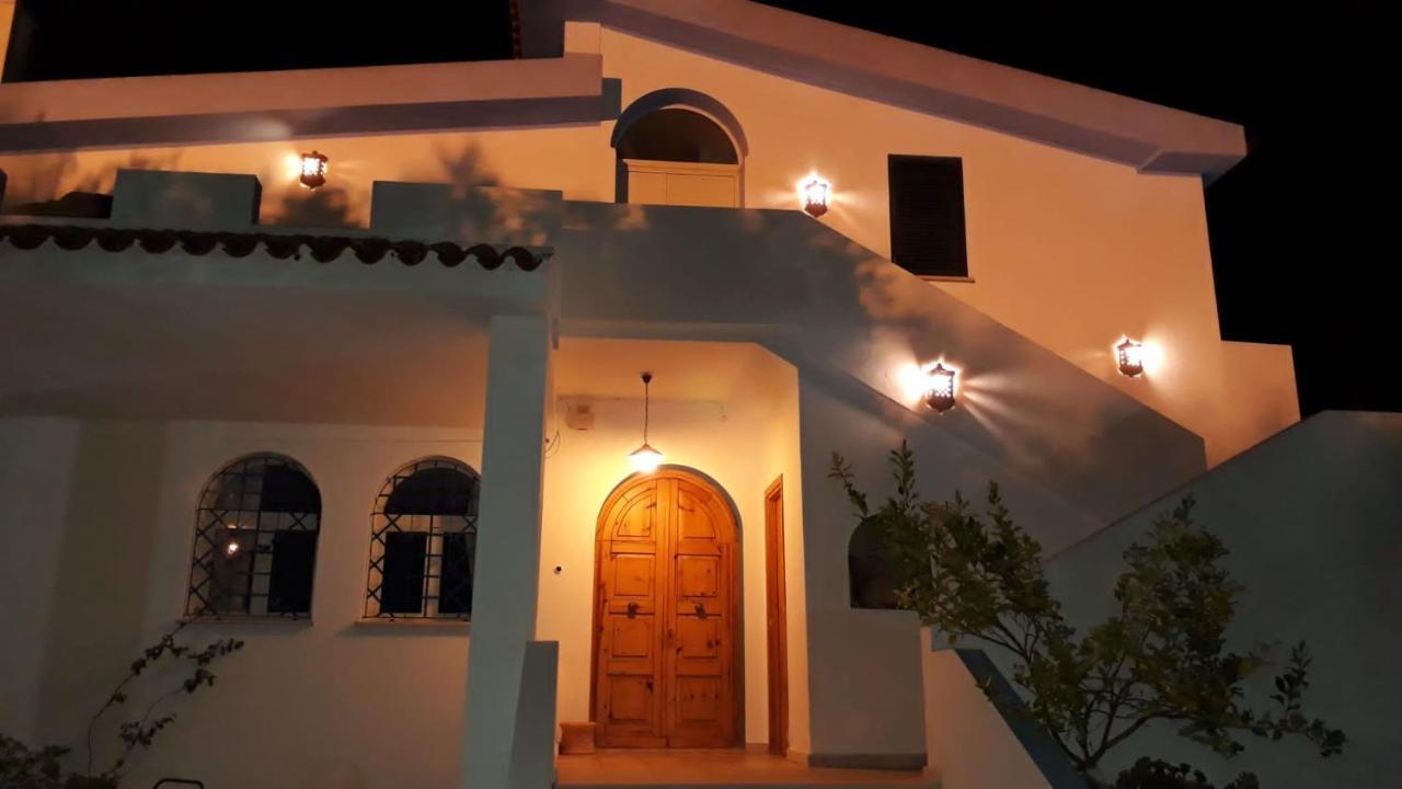 Agriturismo Palas De Serra Country Resort Onifai Екстер'єр фото