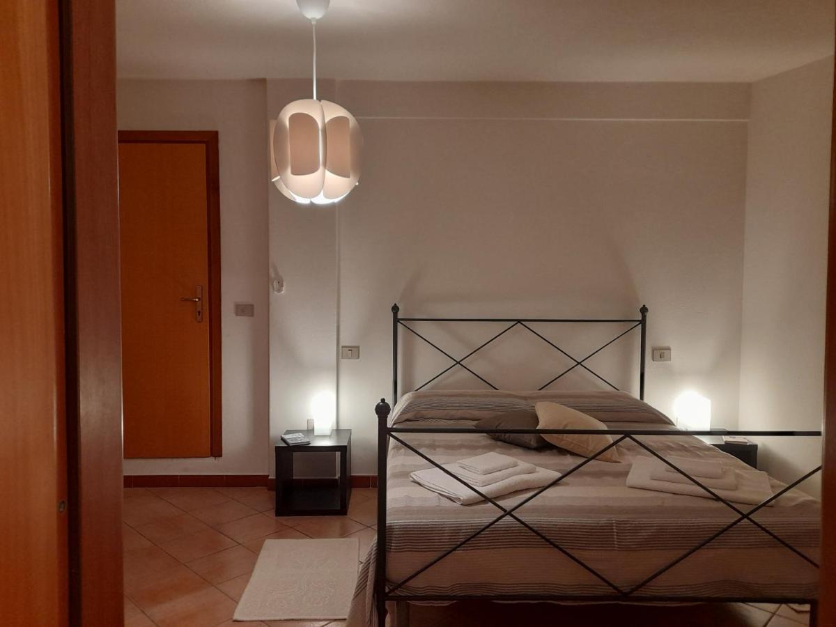 Agriturismo Palas De Serra Country Resort Onifai Екстер'єр фото