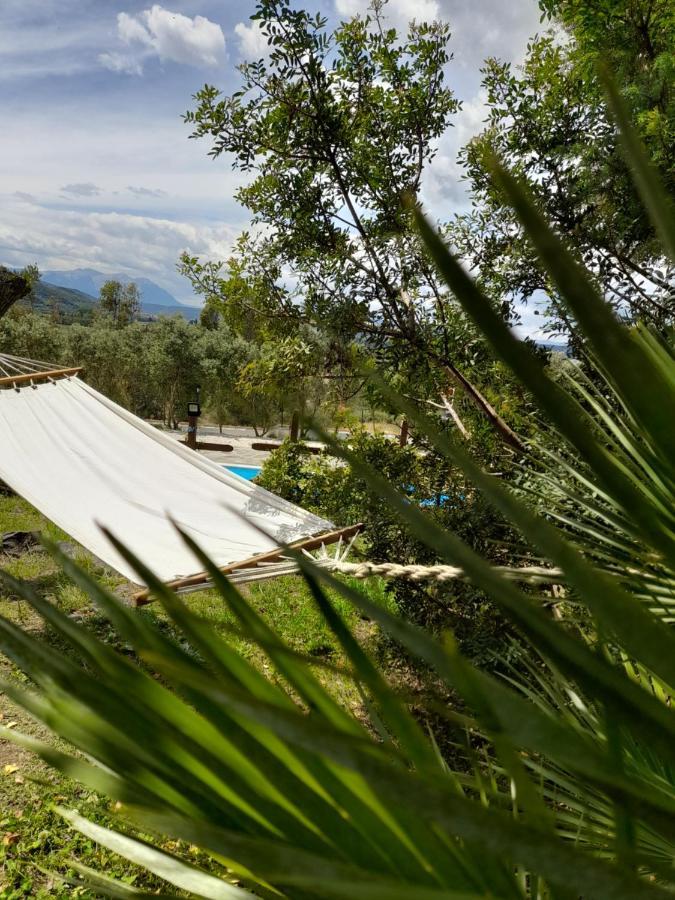 Agriturismo Palas De Serra Country Resort Onifai Екстер'єр фото