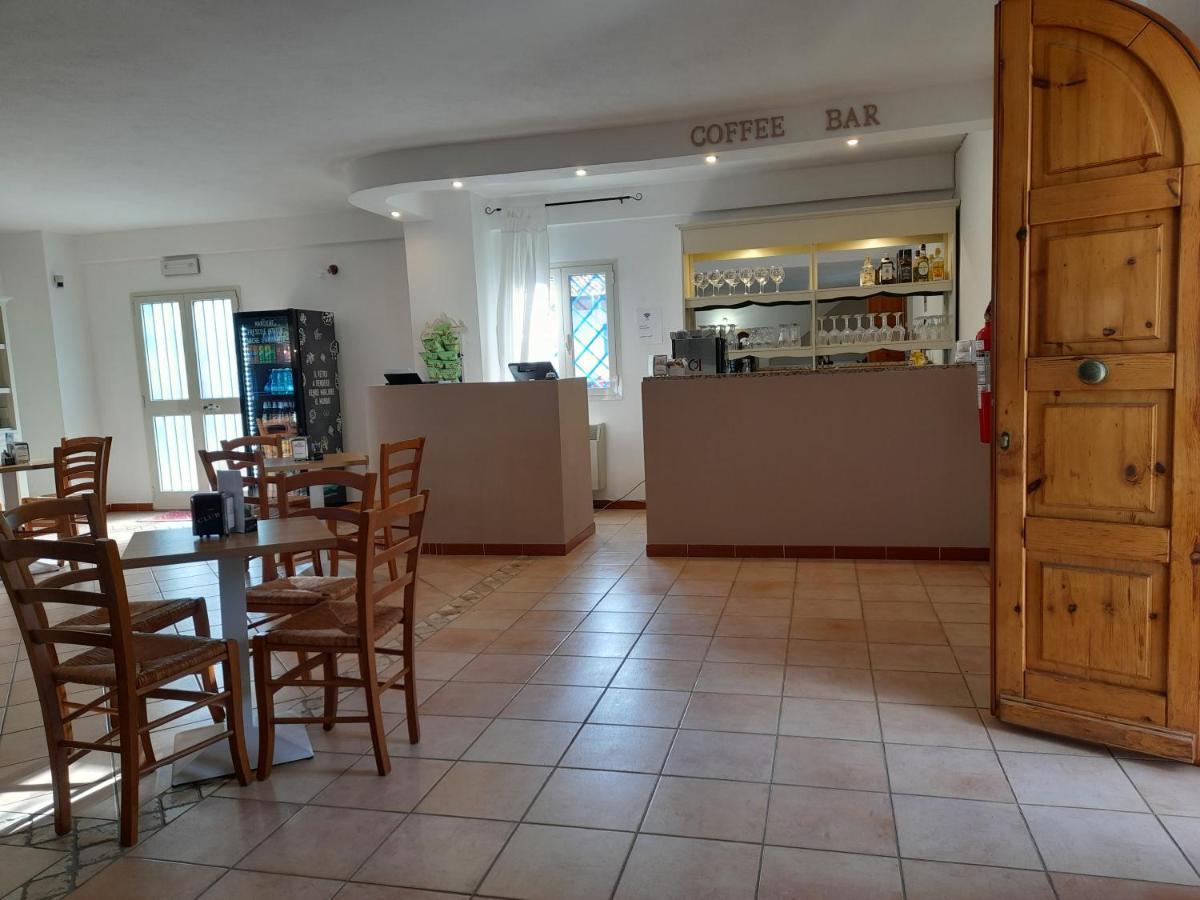 Agriturismo Palas De Serra Country Resort Onifai Екстер'єр фото