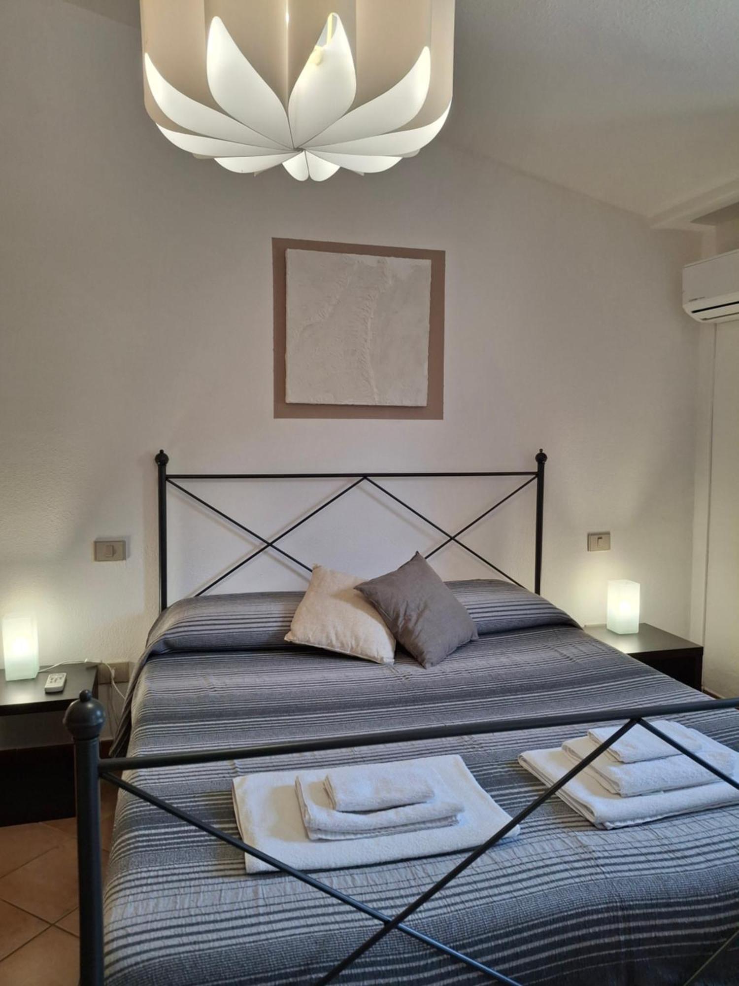 Agriturismo Palas De Serra Country Resort Onifai Екстер'єр фото